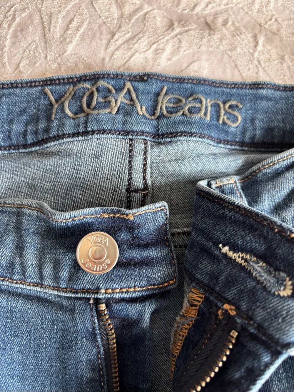 YOGA Jeans High-Rise Bootcut Blue Wash Denim Stretch Sz 31